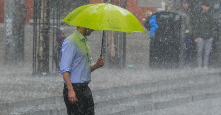 Chuva Granizo Trovoada E Vento Colocam Portugal Em Alerta Laranja E