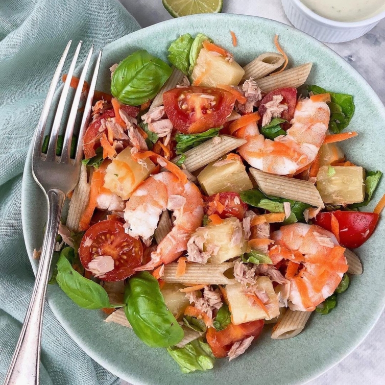 Salada Colorida De Atum E Penne Nit