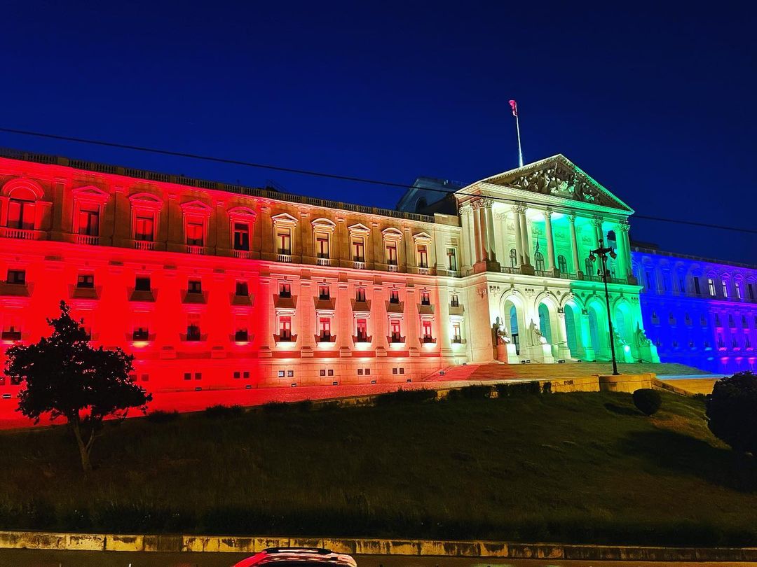 Assembleia Da Rep Blica Vai Estar Iluminada As Cores Da Bandeira