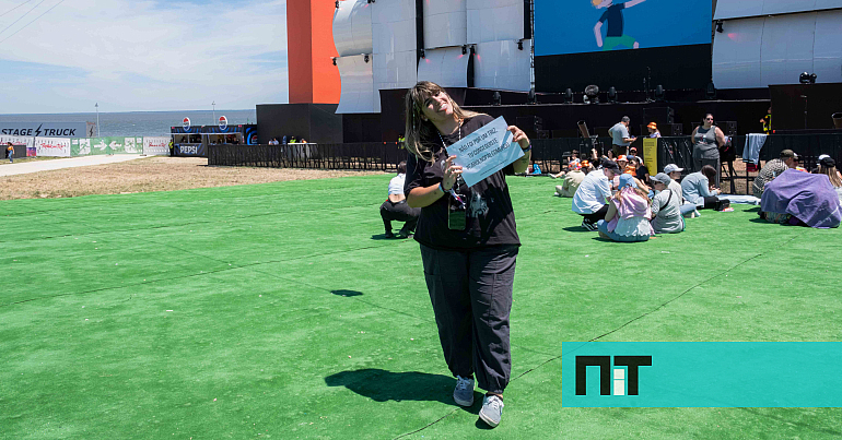 Le super fan de Carolina Deslandes qui campait à l’entrée de Rock in Rio – NiT