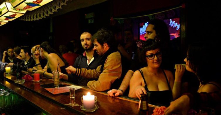 Descubra os melhores bares de rock em Lisboa
