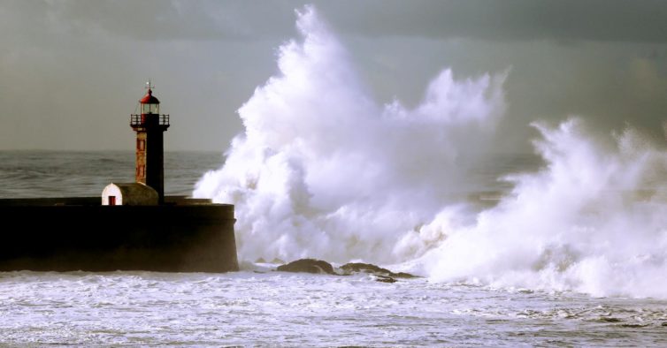 Resultado de imagem para ventos do mar para o continente