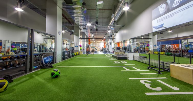 fitness hut