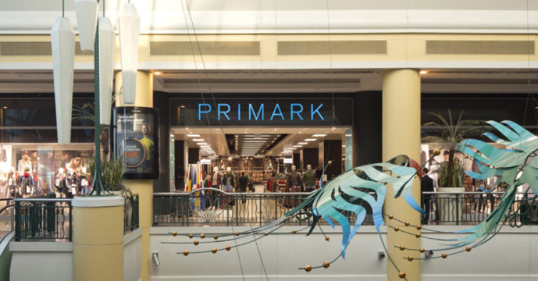 A Primark vai estar aberta horas extra para poder fazer as compras de Natal  – NiT