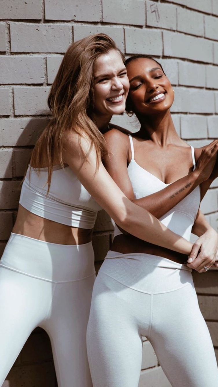 Josephine Skriver e Jasmine Tookes (Joja) – NiT