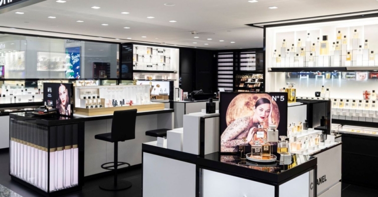 Chanel abre espaço de beleza com conceito inovador em Lisboa – NiT