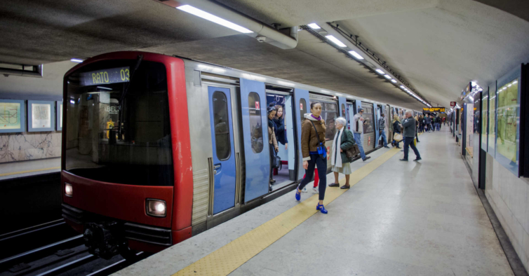 Atenção: metro de Lisboa volta a parar na manhã desta sexta-feira