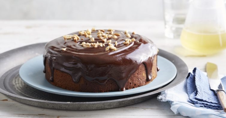 Bolo de chocolate com ganache - Panelinha