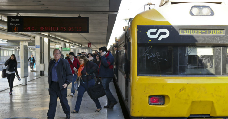 Boa notícia: greve dos maquinistas chega ao fim após acordo com a CP